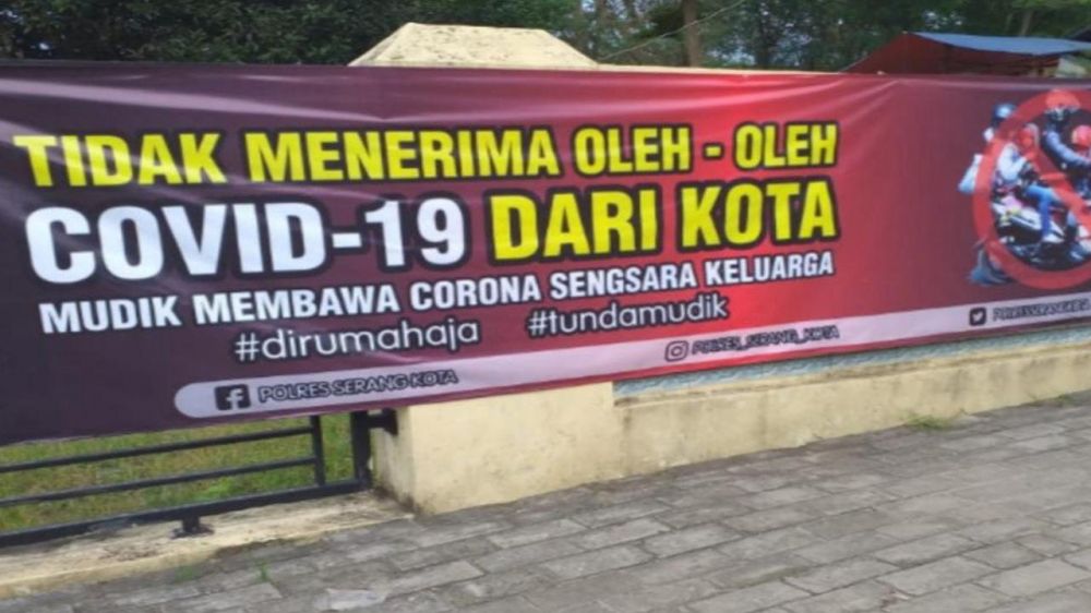 15 Spanduk Unik Peringatan Bahaya Corona Kocak Nyelenkit!