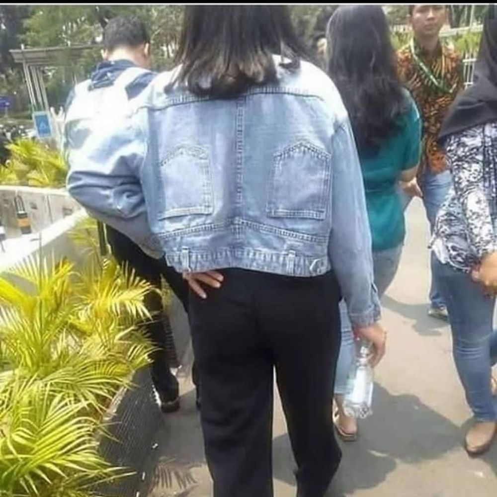 10 Lifehack Nyeleneh Pakai Baju yang Bikin Tepuk Jidat