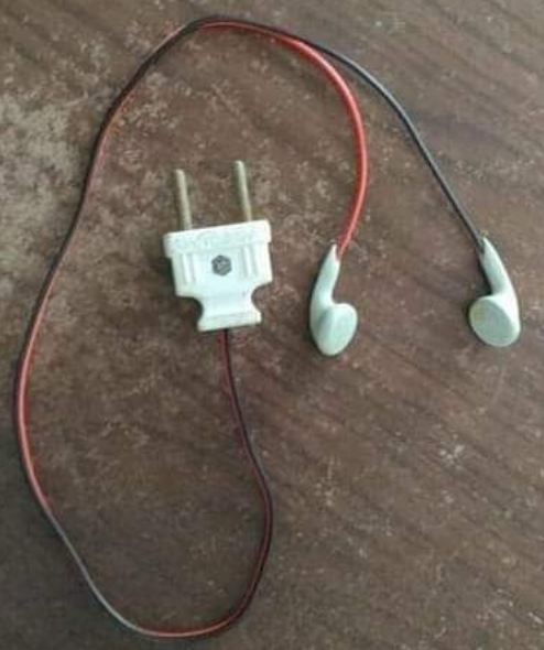 Kumpulan Karya Lucu Tukang Listrik Gadungan Bikin Ngakak