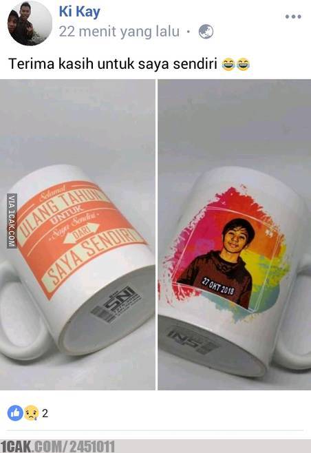 Meme lucu hari ulang tahun waktu tiup lilin, bikin kamu ketawa ngakak