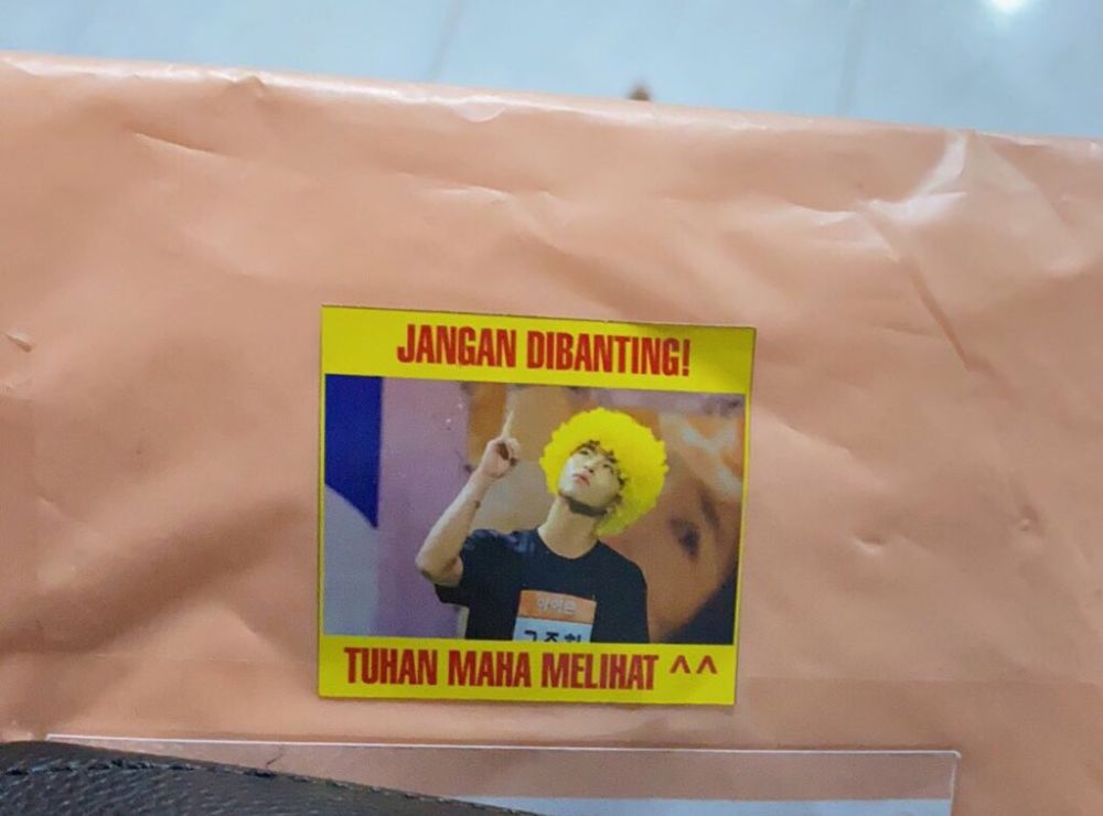 12 CURHATAN PARA PEDAGANG KEPADA KURIR JNE, KOCAK ABIS
