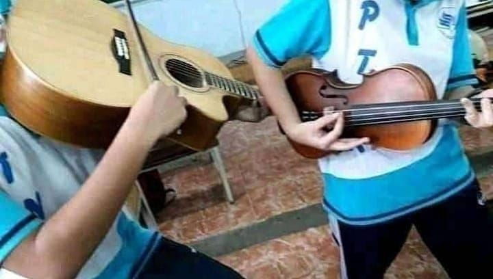 Potret orang gabut bertingkah absurd ini bikin anda ketawa ngakak Potret orang gabut bertingkah absurd ini bikin anda ketawa ngakak