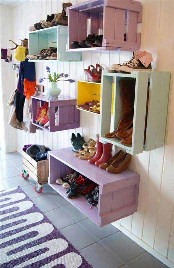 10 Cara Membuat Rak Sepatu Sederhana dan Minim Biaya. Kamu Layak Coba!