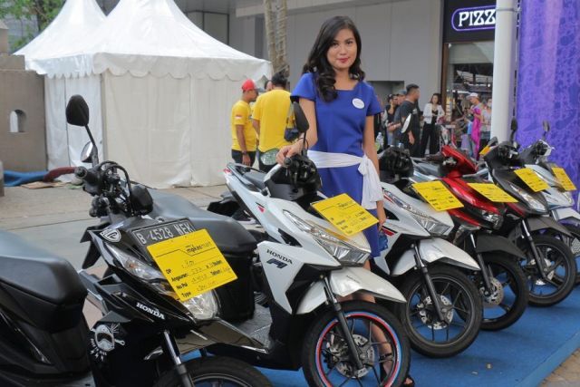 Lebih Untung Mana, Beli Motor Tunai atau Kredit? Begini Perbandingannya