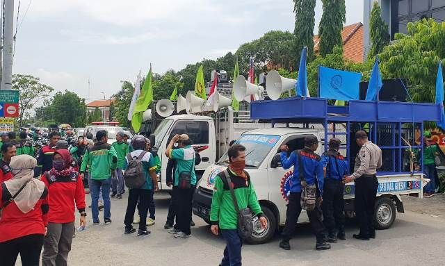  Penetapan UMSK Diwarnai Demo, Hanya 9 Perusahaan yang Mampu Terapkan