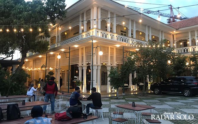 Wisata ke Ndalem Gondosuli! Galeri, Edukasi dan Museum Batik Kekinian di Solo!
