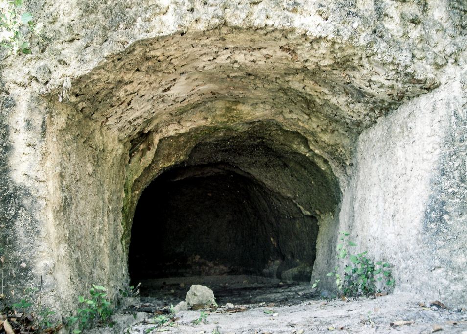 Ternyata Ini Alasan Wisata Gua Tak Bisa Dilakukan Sembarang Orang