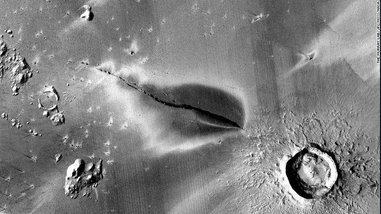 Baru-baru ini, Para Ilmuwan Menemukan Aktivitas Vulkanik di Mars