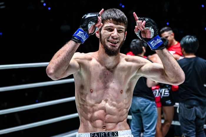 jago-ko-dayakaev--imangazaliev-buktikan-dagestan-bukan-cuma-hasilkan-pegulat