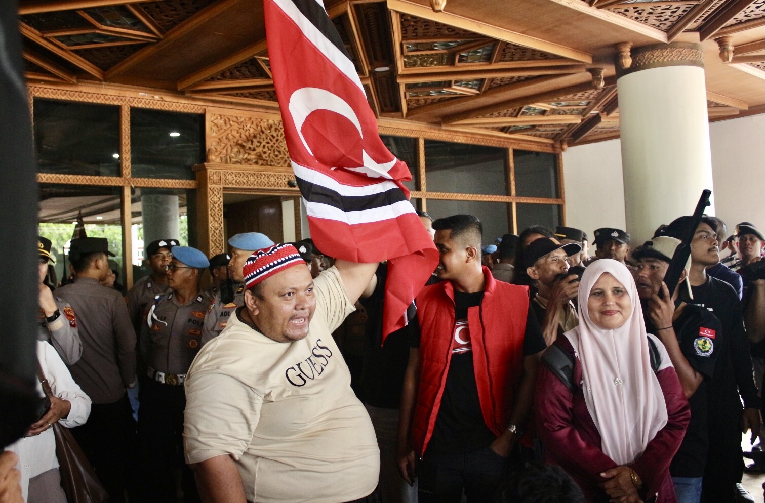 Askarimah Aceh: Jangan Paksa Kami Mengangkat Senjata Lagi!