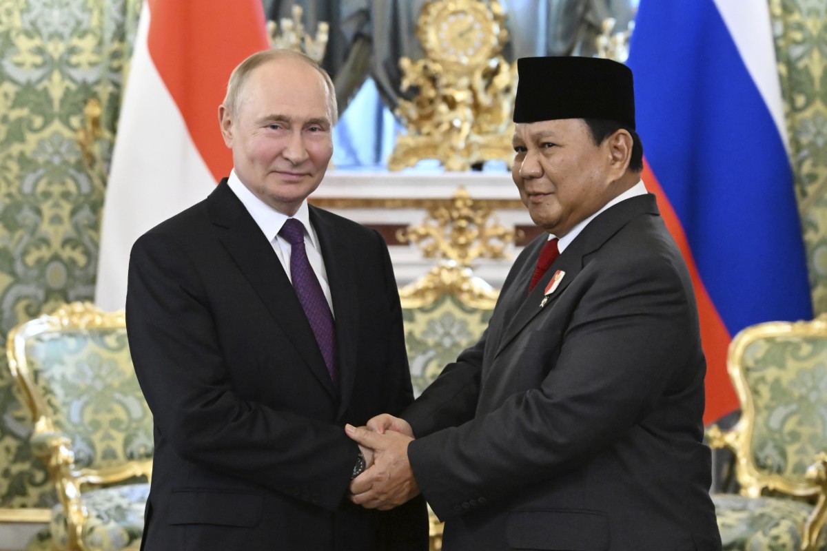 Indonesia Pertimbangkan Impor Minyak Murah Rusia Pasca-Bergabung dengan BRICS