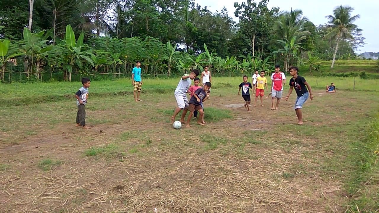 8 Peraturan Unik Sepak Bola