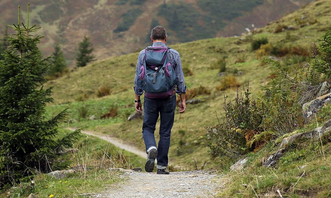 Hal Mengejutkan yang Ternyata Dipikirkan Introvert Saat Solo Traveling