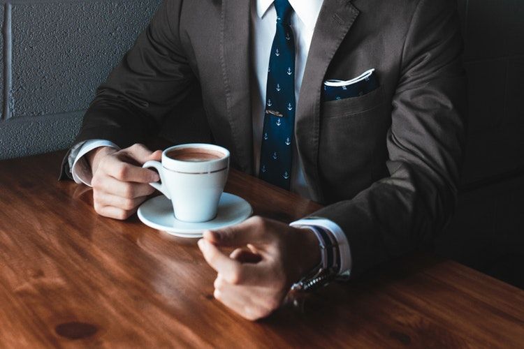 Ketahuilah, 7 Alasan Orang Kecanduan Minum Kopi Menurut Psikologi