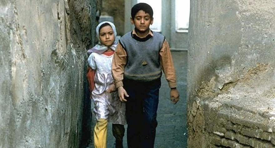 Children of Heaven! Kisah Sepasang Sepatu yang Mengajarkan Kita Selalu Bersyukur!