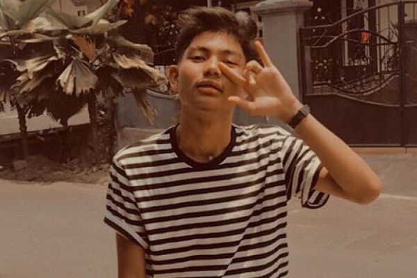Kisah Inspiratif Sandy Tik Tok, Dari Iseng Kini Meraup Rejeki Ratusan Juta