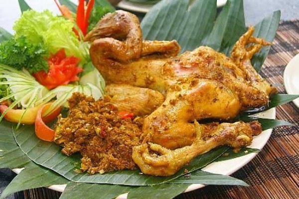 &#91;Coc Reg. Bali&#93; Sejarah Pengolahan Ayam Betutu Khas Bali, Agan Perlu Tahu Nih! 