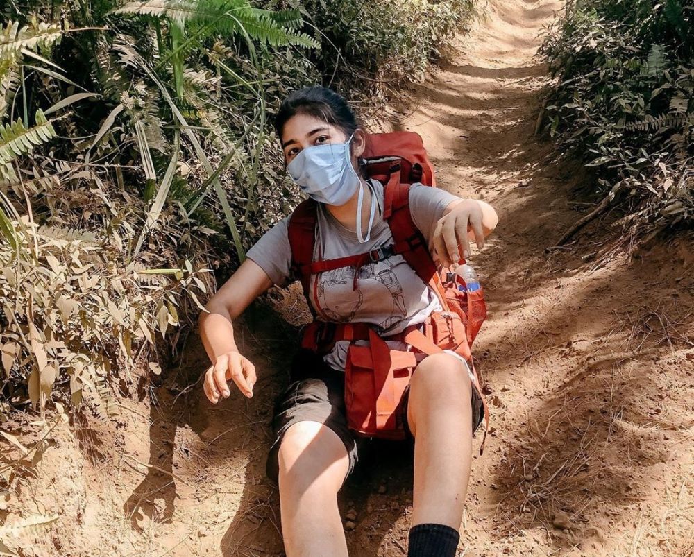 10 Potret Debi Sagita Ketika Di Gunung Yang Perlu Ditiru