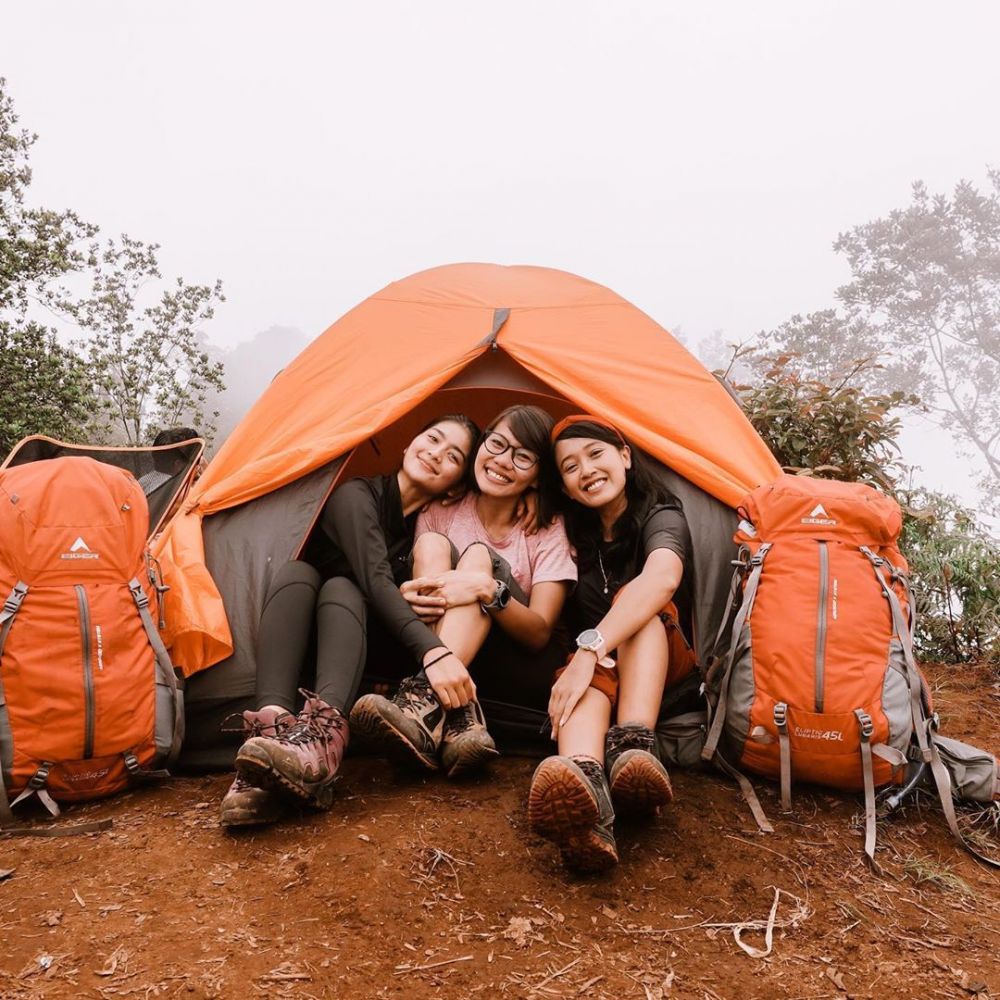 10 Alasan Mengapa Kamu Harus Mendaki Gunung