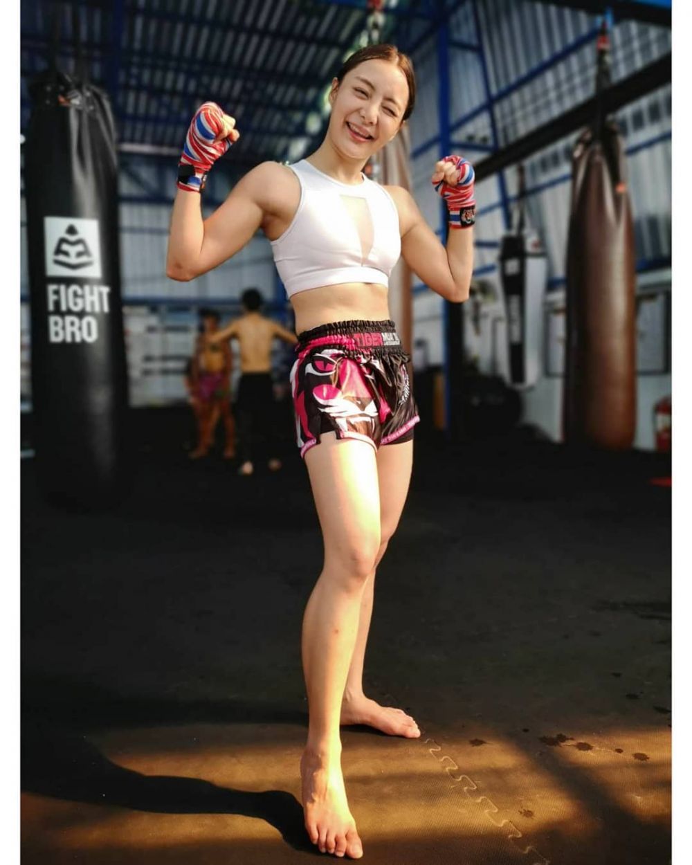 Women Fighter MMA, 10 Potret Rika Ishige Yang Makin Cantik 