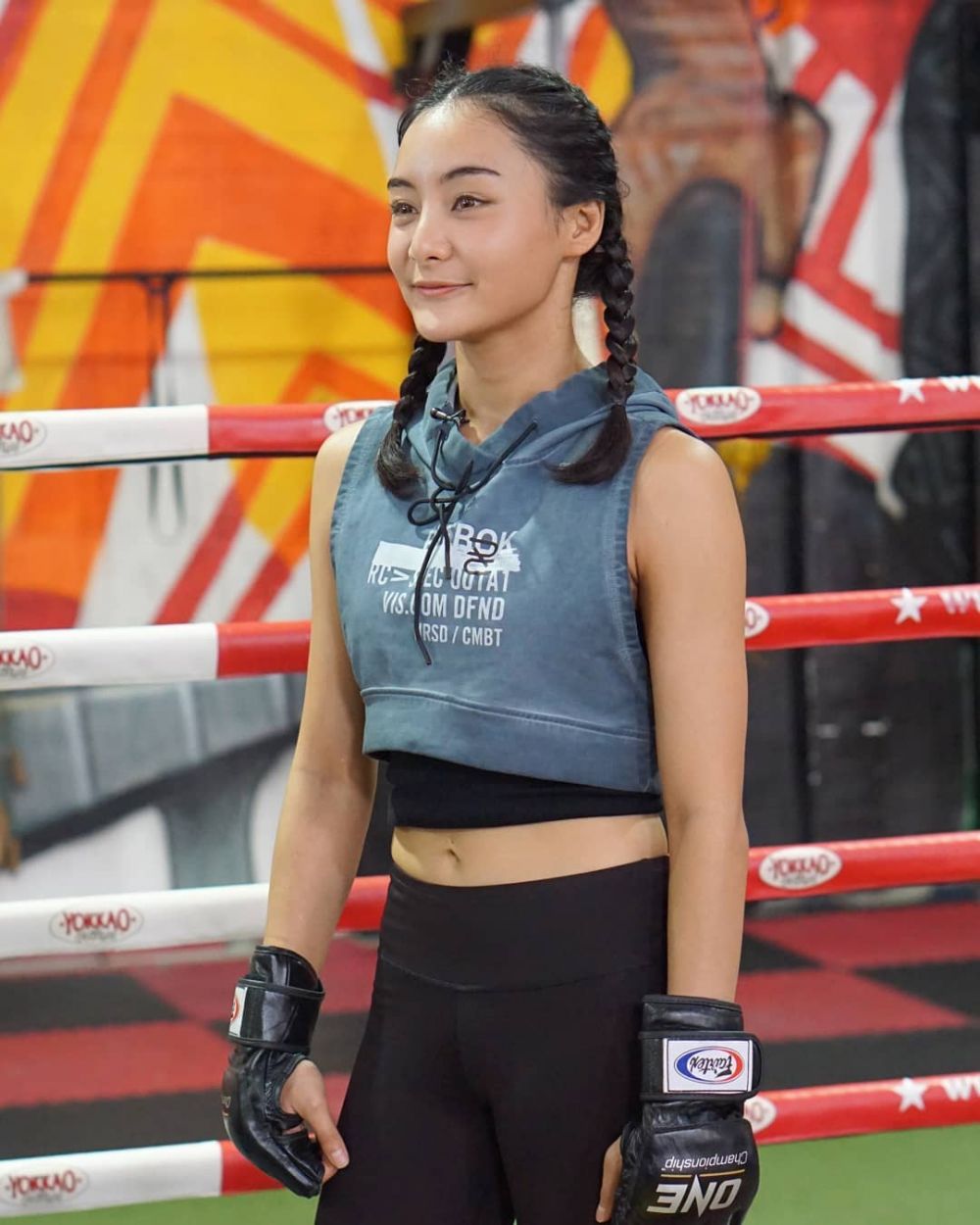 Women Fighter MMA, 10 Potret Rika Ishige Yang Makin Cantik 