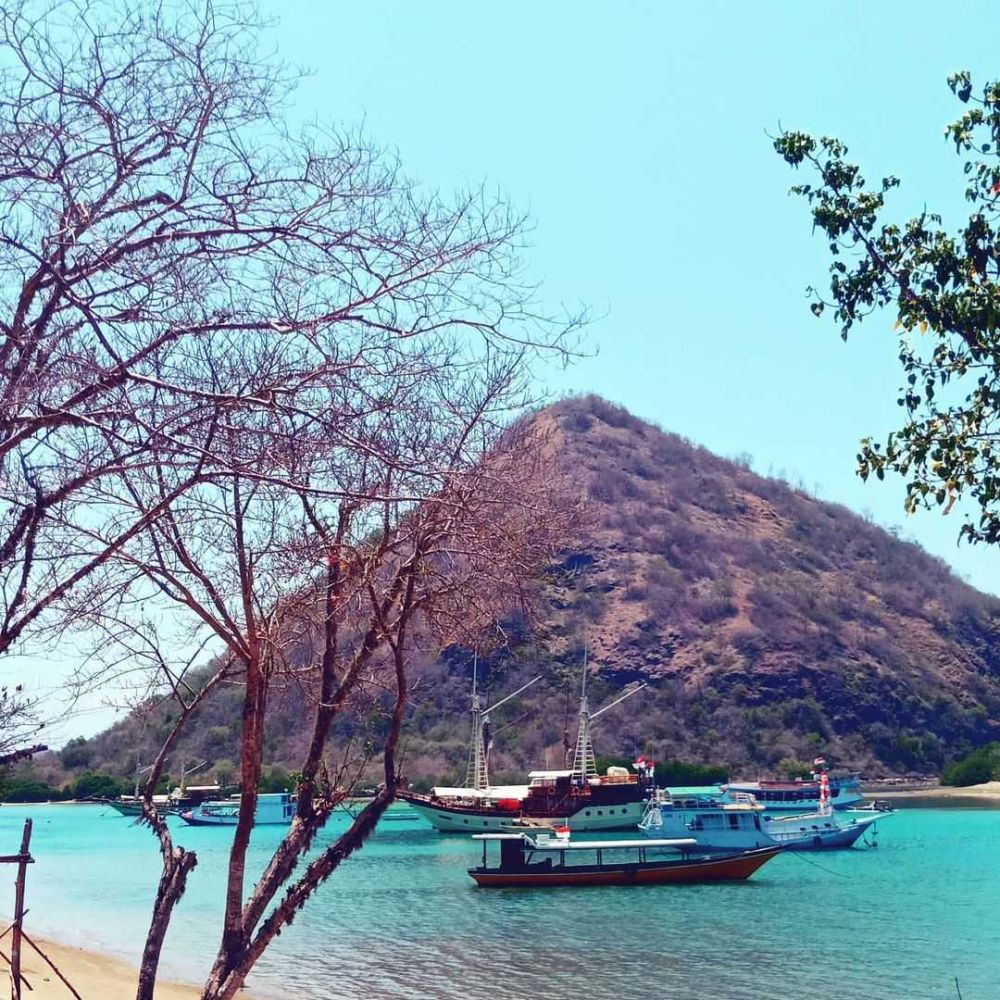 9 Potret Pantai Waecicu, Surga Bahari di Labuan Bajo yang Memukau