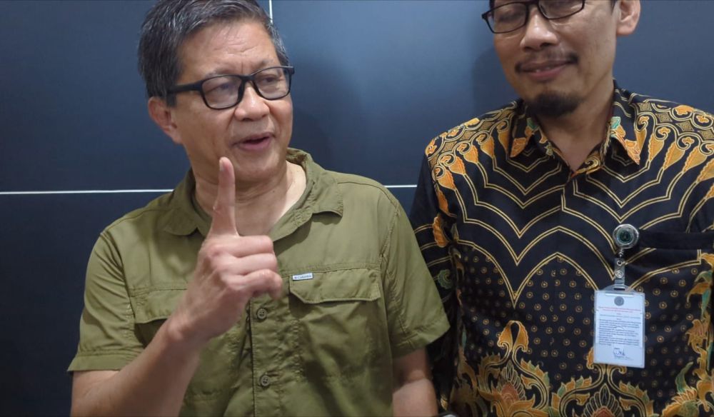 Kronologi Adu Mulut Rocky Gerung dengan Silfester Matutina