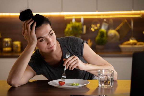 🍔🥤 Kamu Tim Yang Mana? Makanan atau Minuman yang Lebih Penting Buat Hidupmu? 🥤🍔