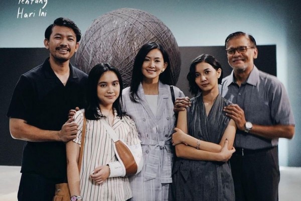 review-film-nkcthi-cerita-keluarga-yang-bakal-mengaduk-emosi-kamu