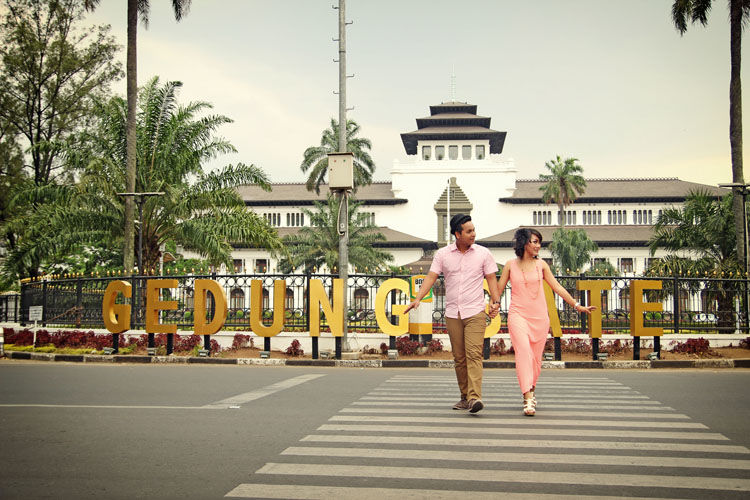 Sungguh, 13 Tempat Pre-wedding di Bandung Ini Bisa Bikin Orang Iri dengan Fotomu!