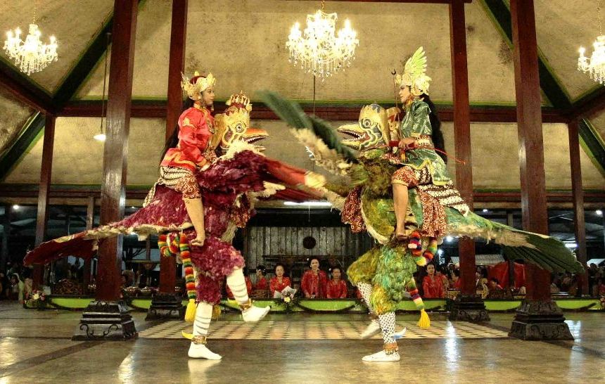 11 Filosofi Orang Jawa yang Bisa Buat Hidup Lebih Bahagia