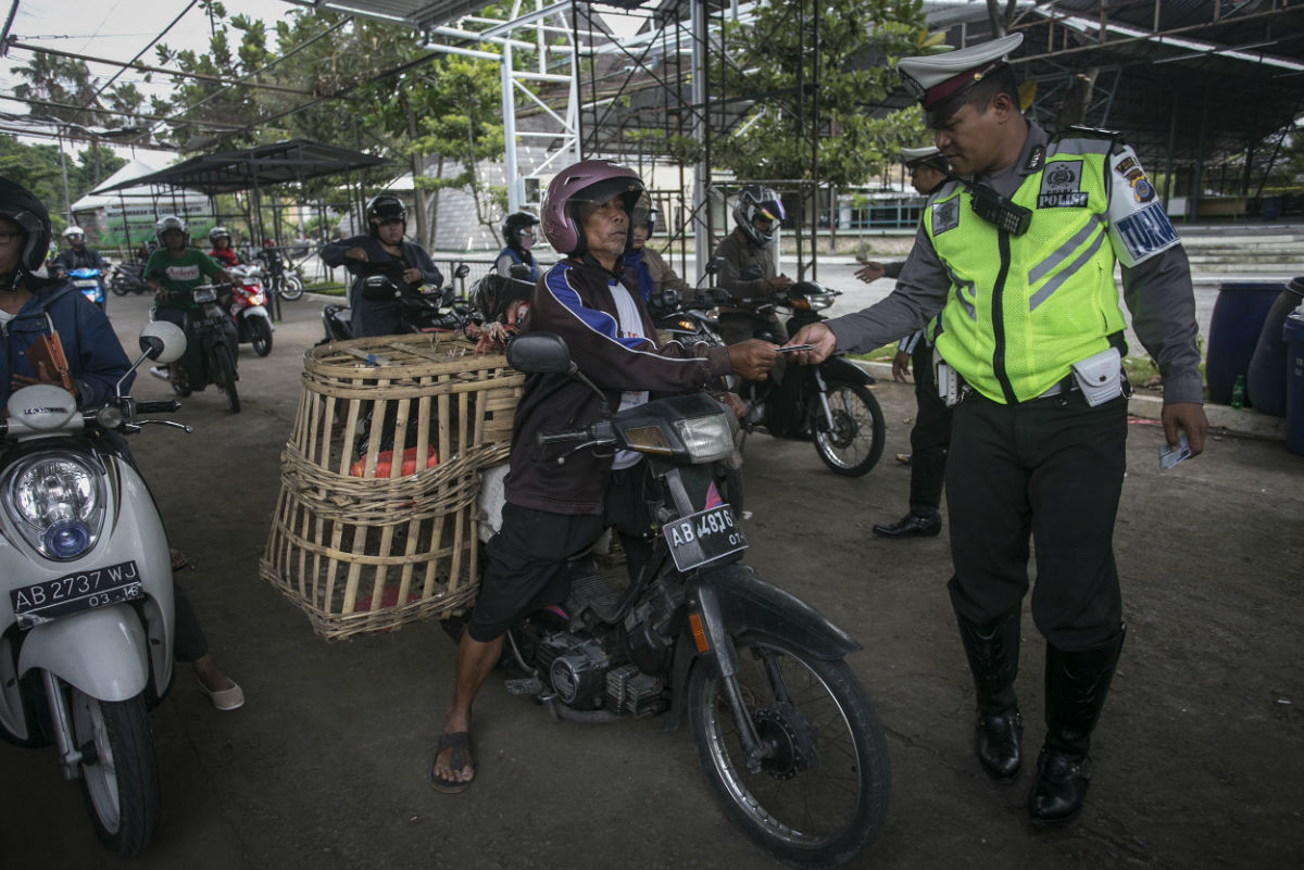 GILA !! Dalam Dua Hari Lebih dari 10.000 Pengendara Ditilang dalam Operasi Zebra 2016