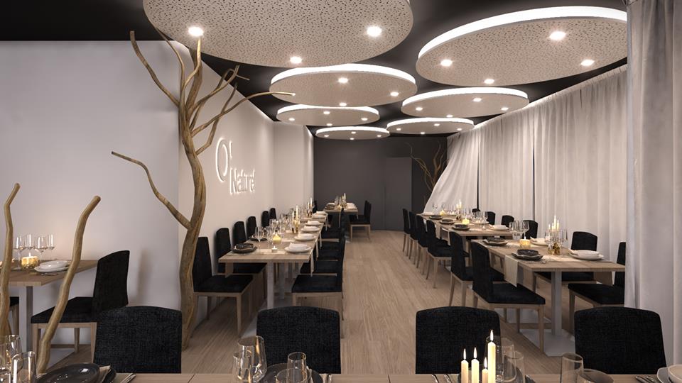Restoran Mewah Ini Mewajibkan Pengunjungnya Telanjang, Berani Coba Gan ?