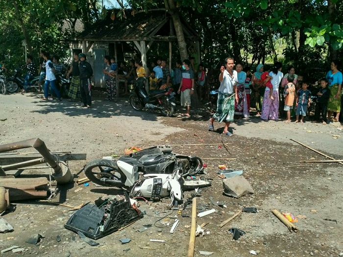 24 Jamaah Ahmadiyah Diusir dan 7 Rumah Dirusak oleh Massa di NTB
