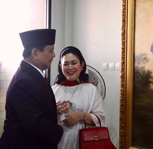 Deretan foto Prabowo-Titiek bikin baper!