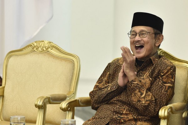 Stigma Kepada Presiden Ke-3 Indonesia, B.J Habibie