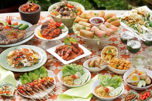 5-makanan-berbahaya-yang-harus-dihindari-ketika-berbuka