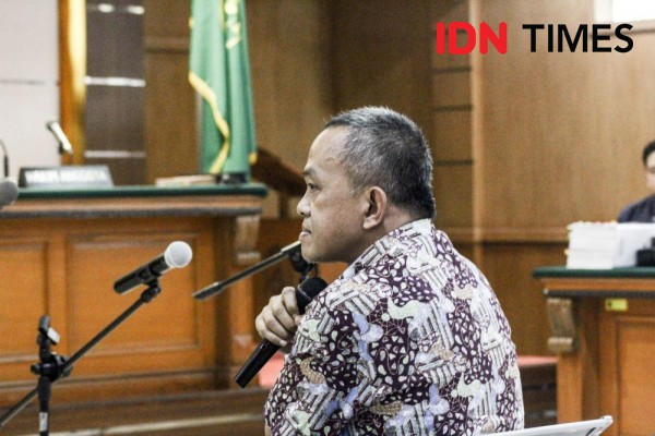 ada-golkar-di-balik-kasus-korupsi-bupati-cianjur