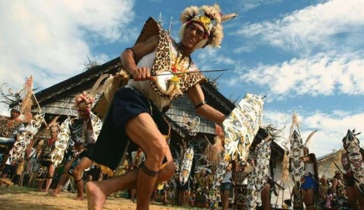 &#91;Coc Reg. KalBar&#93; 5 Sisi Unik Pakaian Adat Kalimantan Barat