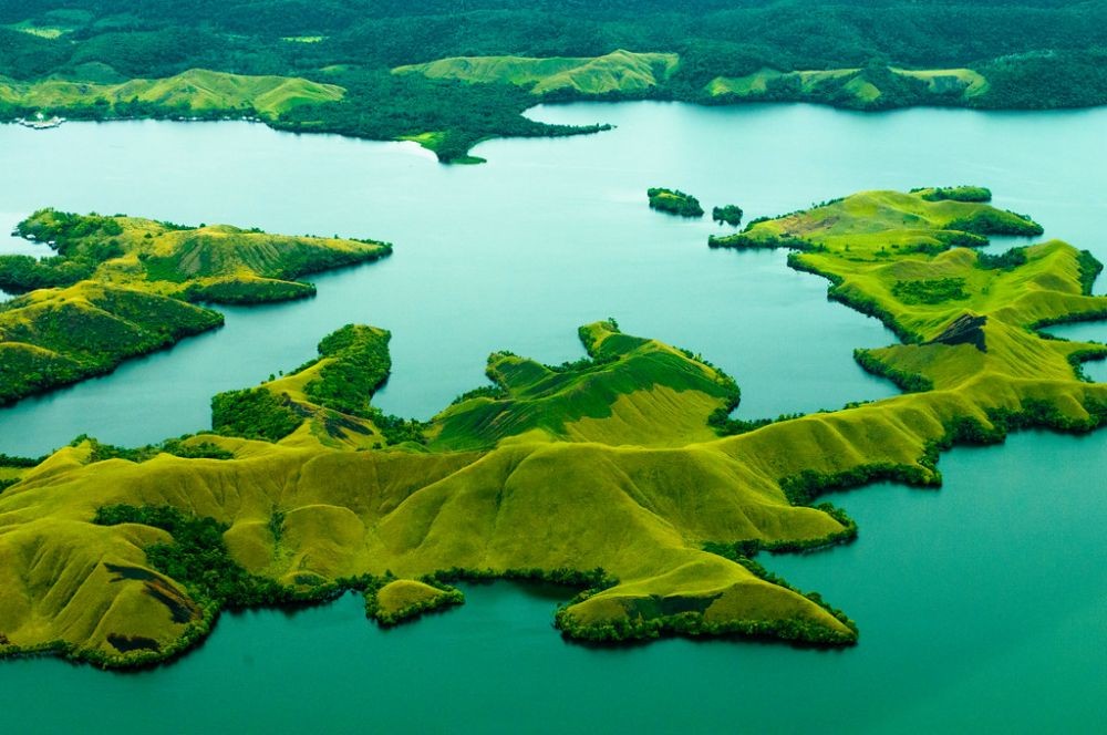 5 Destinasi Wisata Eksotis Di Papua Yang Wajib Dikunjungi