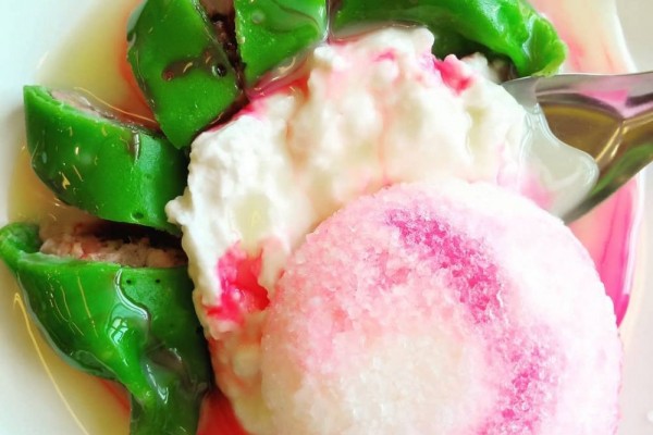 5-jenis-es-khas-makassar-ini-cocok-dijadikan-menu-takjil