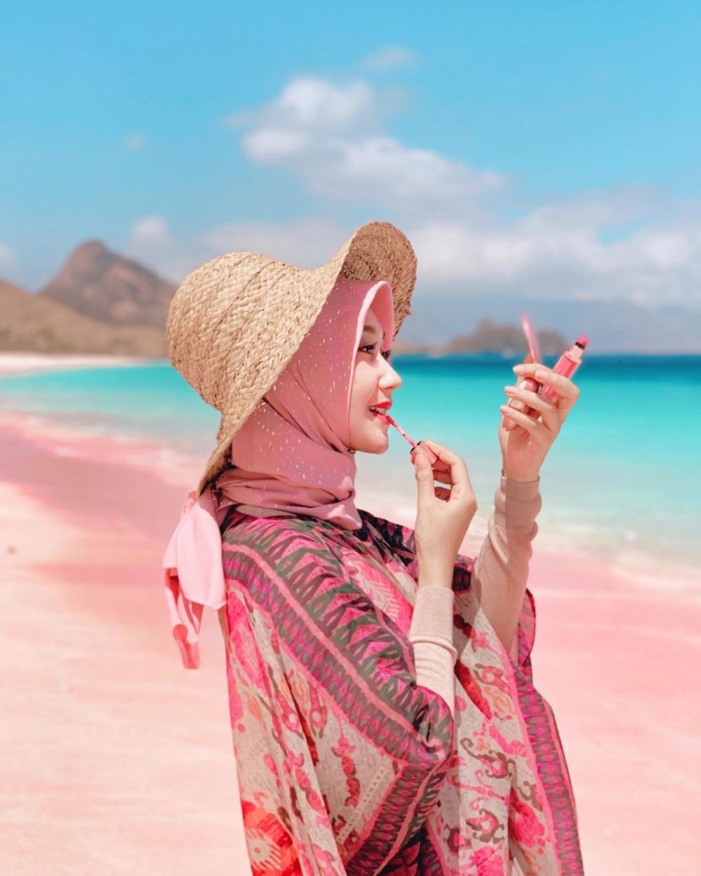 5 Destinasi Wisata di Labuan Bajo ala Dian Pelangi yang Serba Menawan