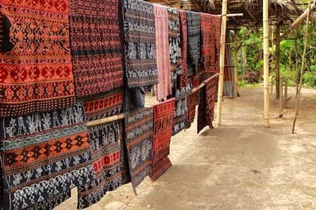 Lagi di Labuan Bajo? 9 Rekomendasi Oleh-oleh Ini Wajib Dibawa Pulang