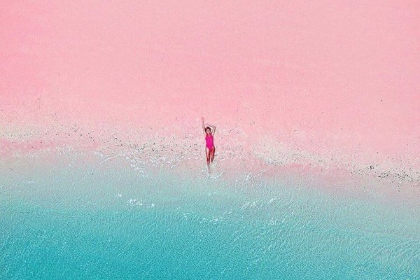 Wisata Pantai Pink Labuan Bajo: Lokasi, Rute, Harga, Aktivitas Serunya