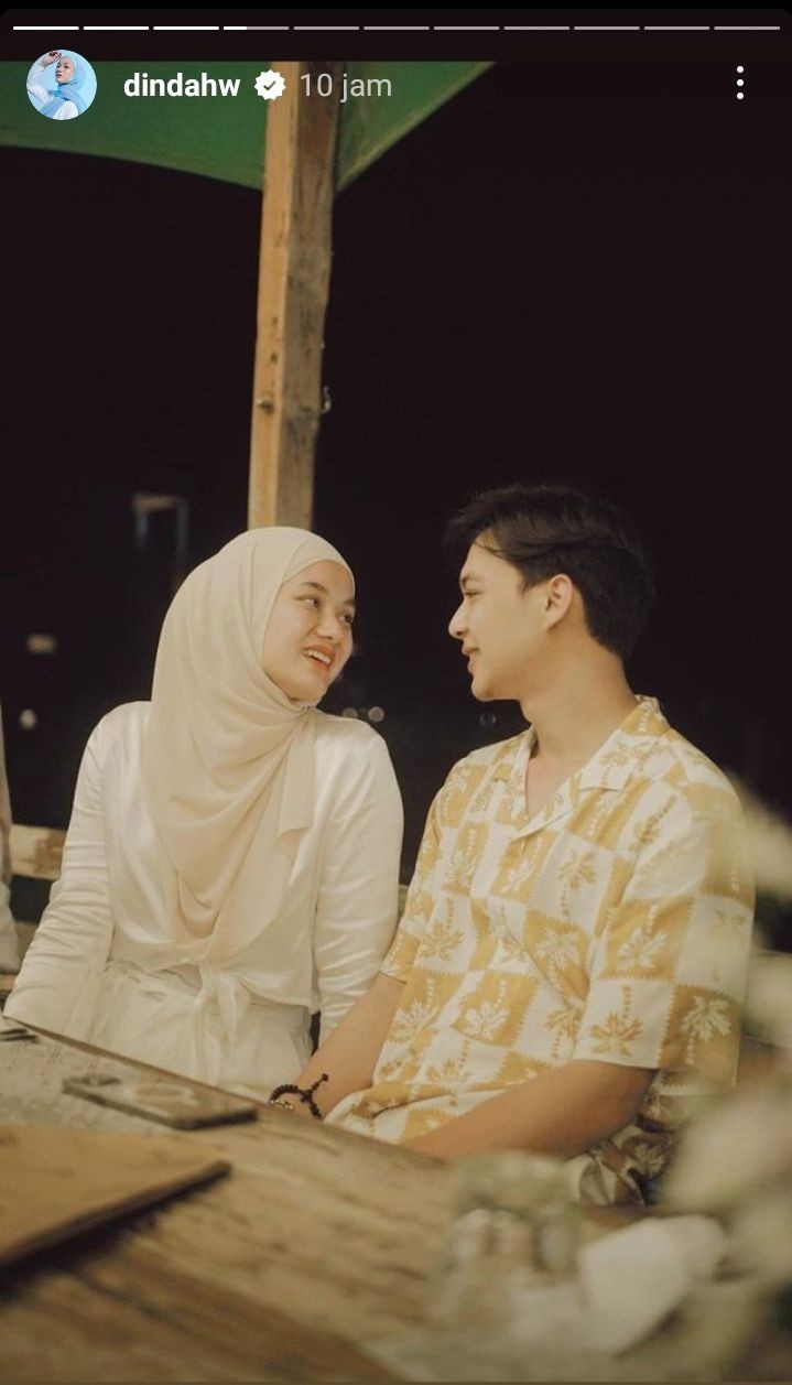 10 Potret Liburan Romantis Dinda Hauw dan Rey Mbayang di Labuan Bajo