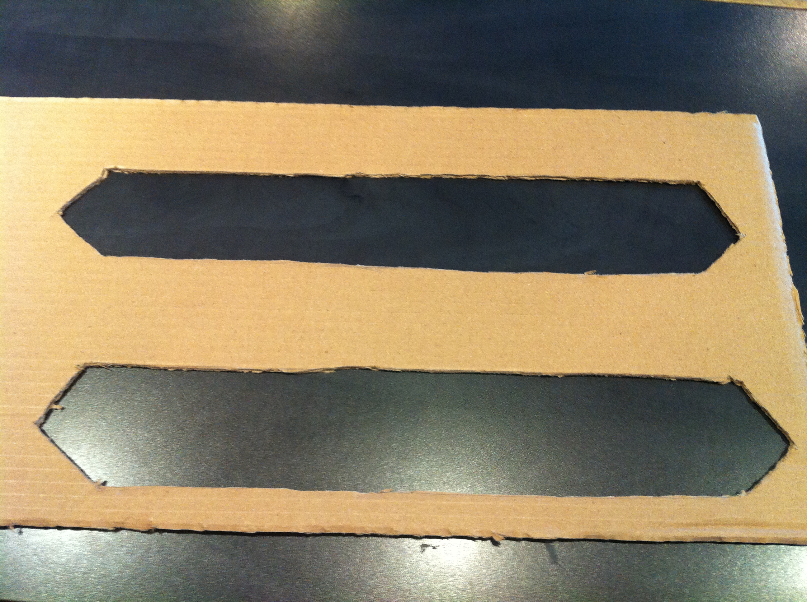 Daripada Gabut Karena Pandemi, Yuk Bikin Tank Buat Kucing Kesayangan