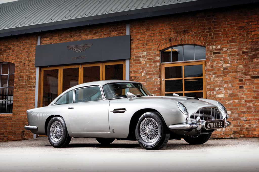Wadaw! Mobil James Bond ini akan Dilelang Seharga 85M