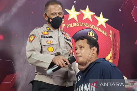 Paman Tega Perk0sa Bocah 7th melalui lubang matahari,tak kuat karena kecanduan film
