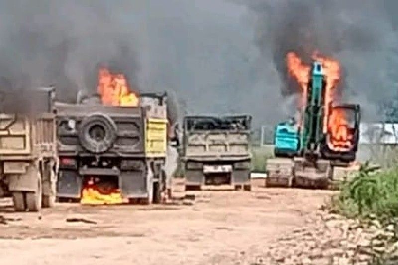 Puluhan Mobil Ratusan Kios Dirusak Massa di Papua, Pigai: Itu Luapan Diskriminasi