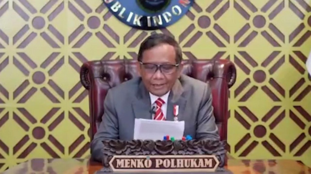 mahfud-kpk-hati-hati-tangani-kasus-lukas-enembe